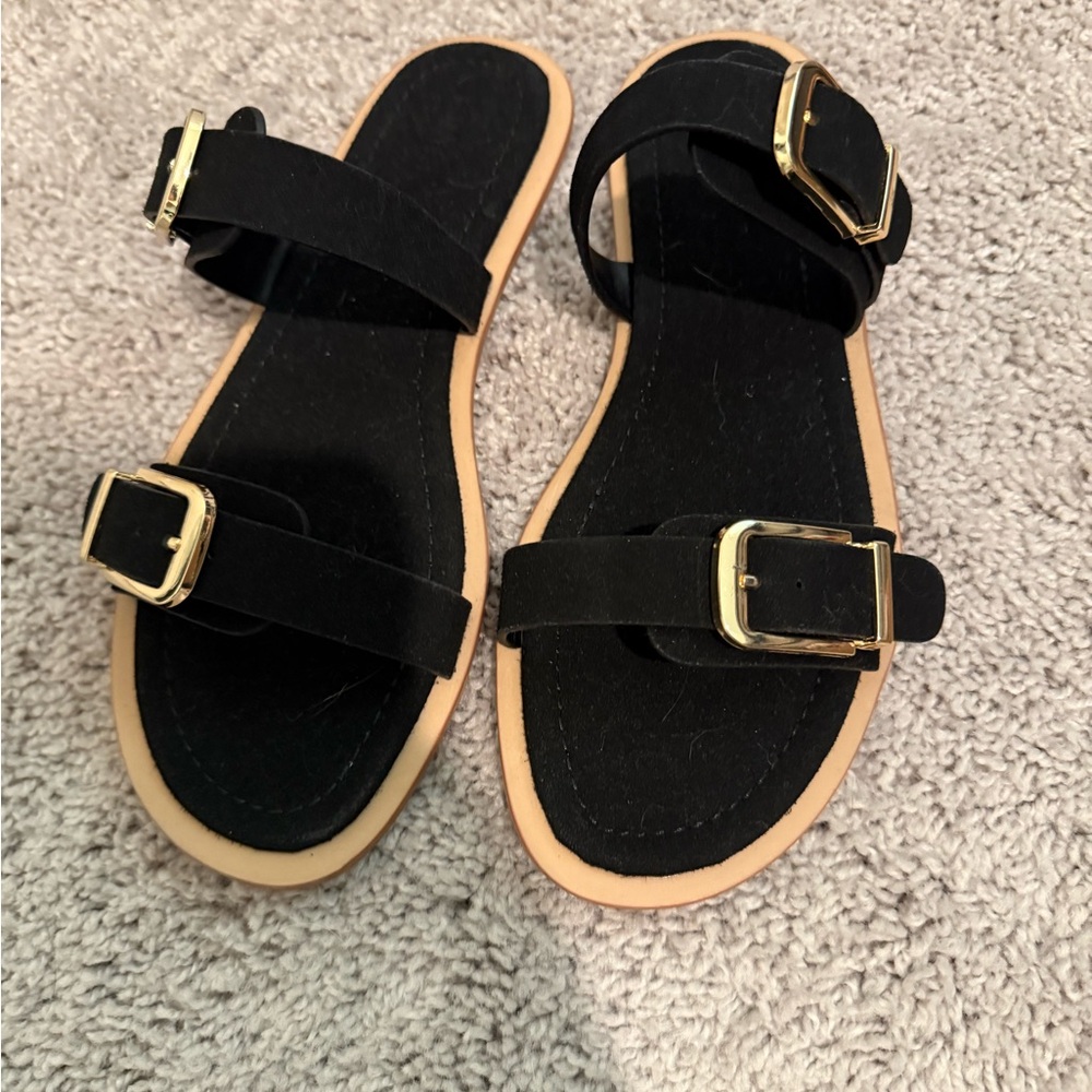 Forever 21 Black Sandals with Gold Accents never worn